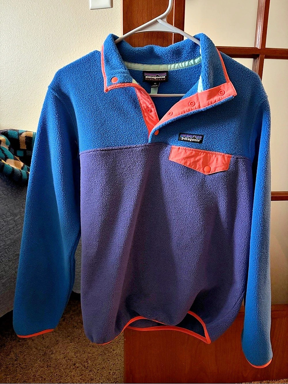 Patagonia Lightweight Synchilla Snap-T Fleece Pullover Blue & Purple XS